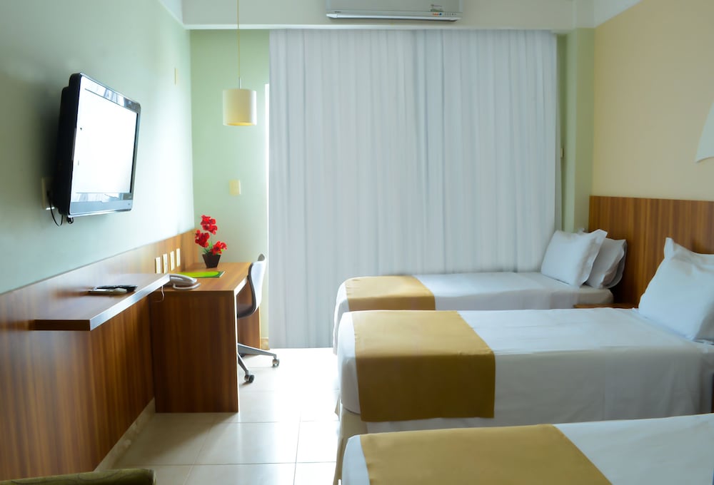 Фото Real Classic Hotel