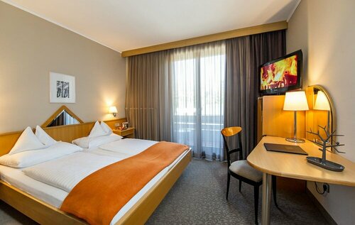 Внешний вид отеля Hotel Moserhof в Зебодене аме Мильштаттере Зем, фото 3