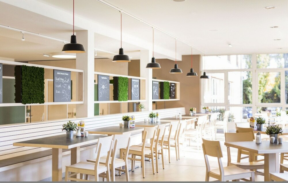 Фото Jufa Hotel Graz Sud