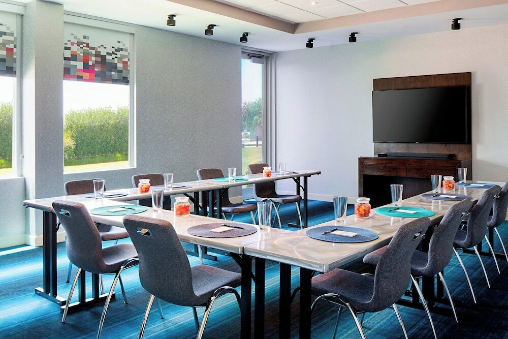 Фото Aloft San Antonio Airport