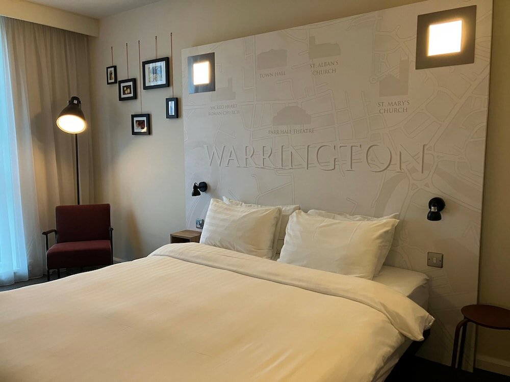 Фото Pentahotel Warrington