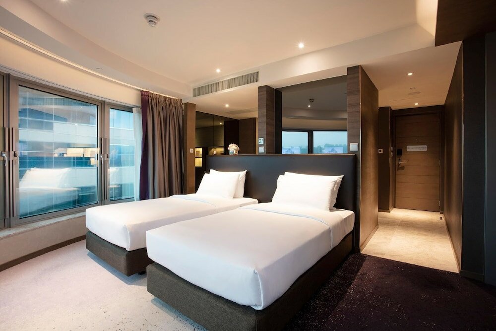 Фото Royal Plaza Hotel