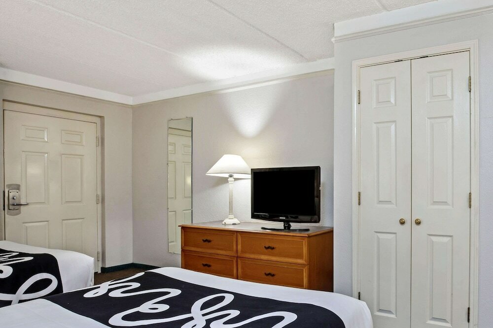Фото La Quinta Inn by Wyndham Stockton