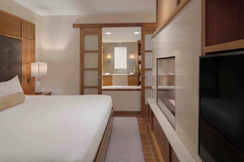 Фото Portland Harbor Hotel