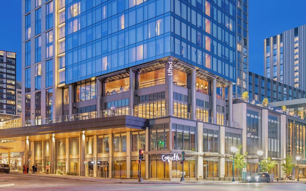 Фото Omni Boston Hotel at the Seaport