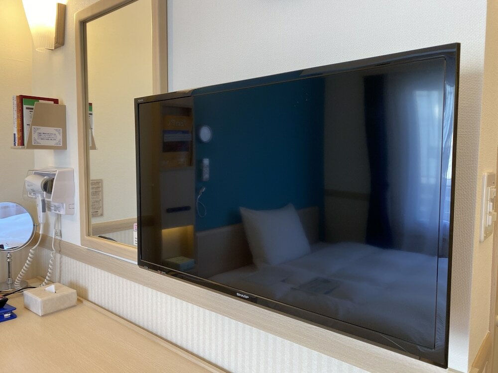 Фото Toyoko Inn Osaka Kyobashi Sakuranomiya