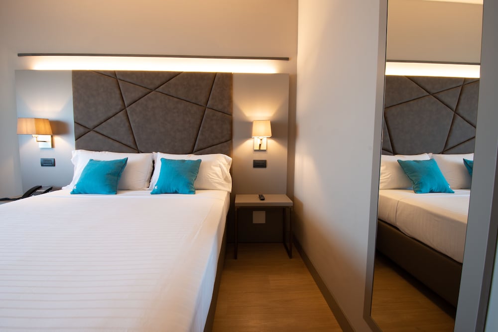 Фото Dc Hotel International