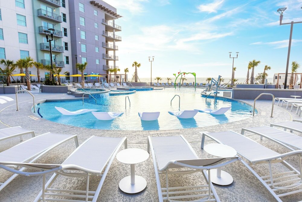 Фото Holiday Inn Club Vacations Myrtle Beach Oceanfront, an Ihg Hotel