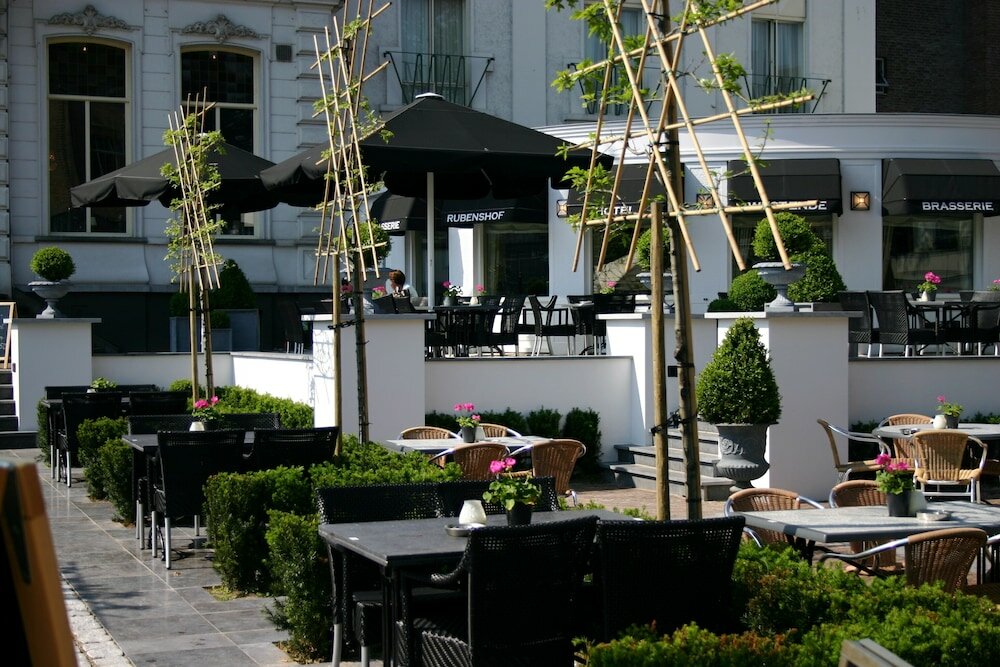 Фото Golden Tulip West-ende Helmond-eindhoven