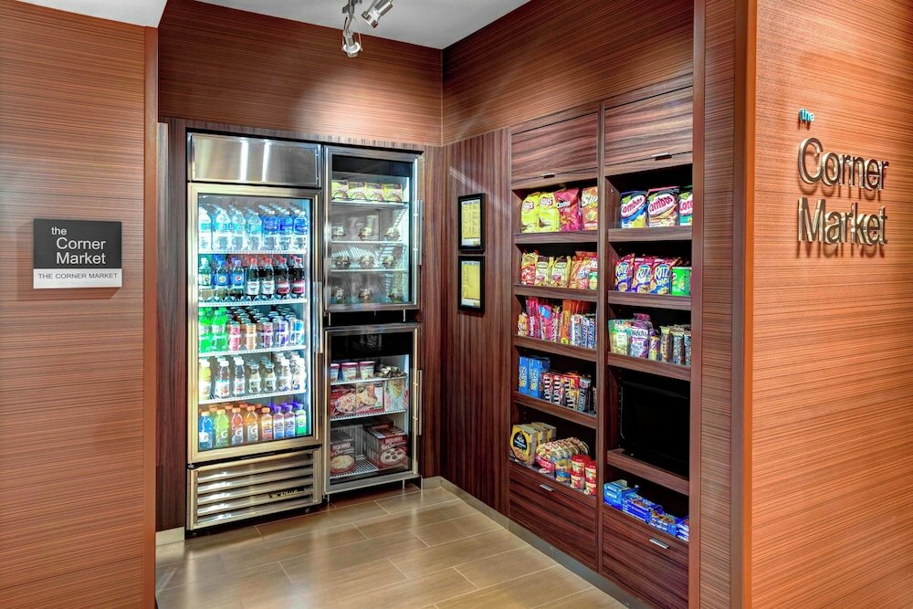 Фото Fairfield Inn & Suites Lansing at Eastwood