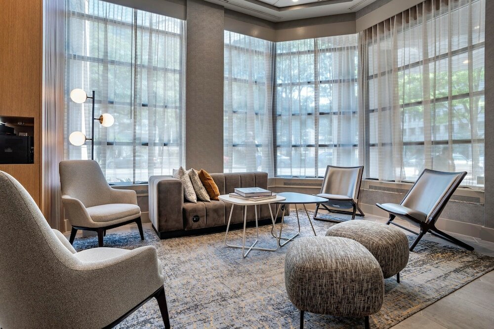 Фото Sheraton Suites Wilmington Downtown