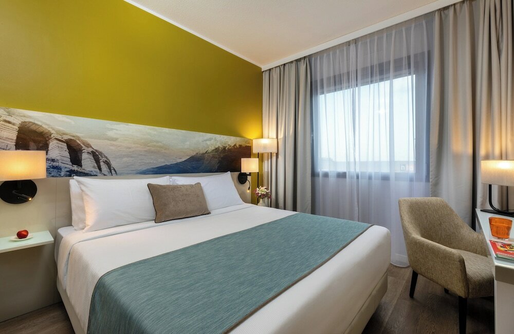 Фото Leonardo Hotel Verona