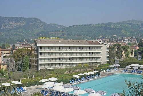 Внешний вид отеля Bike Hotel La Perla в Гарде, фото 1