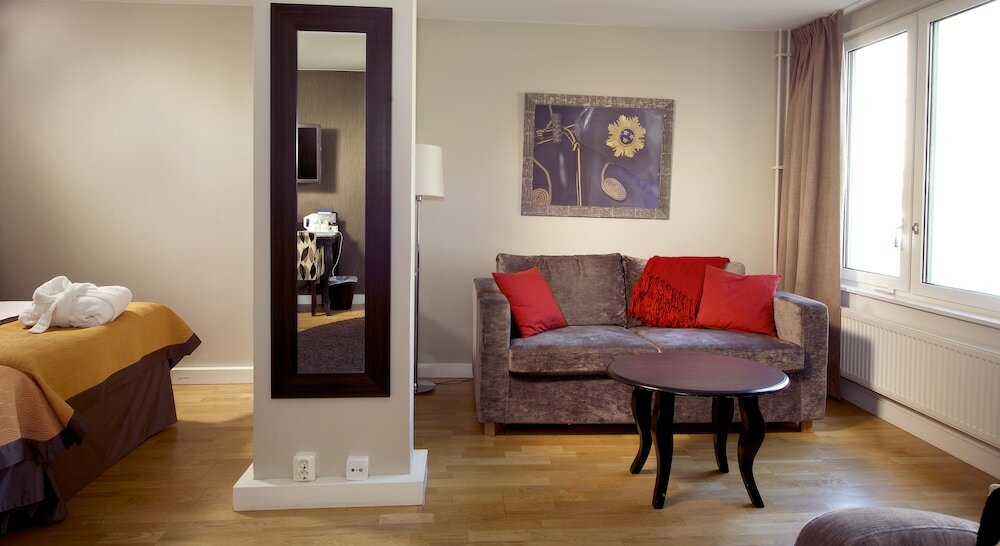 Фото Home Hotel Tapto