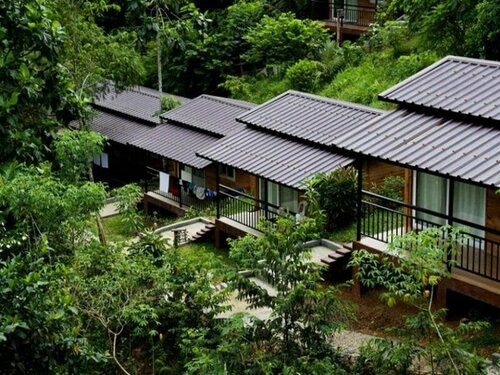 Гостиница Camp Alfredo Adventure Resort в Провинции Гимарас