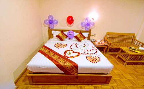 Гостиница Golden Country в Мандалае