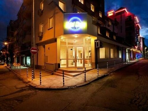 Гостиница Hotel Cheap в Софии