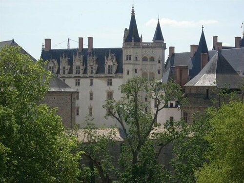 Гостиница Hôtel du Chateau в Нанте