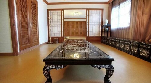 Гостиница Admiral Hotel в Кенсан-Намдо