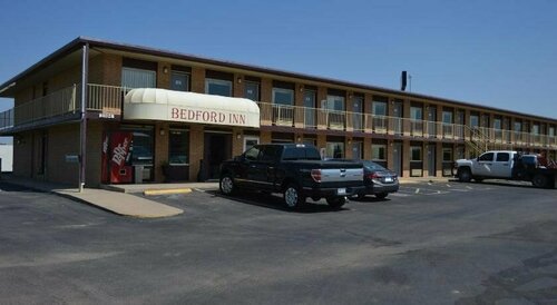 Гостиница Bedford Inn в Элк-Сити
