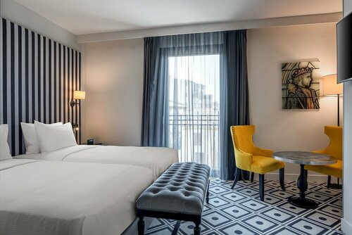 Гостиница Soleil Vacances Hotel les Chevaliers в Каркассоне