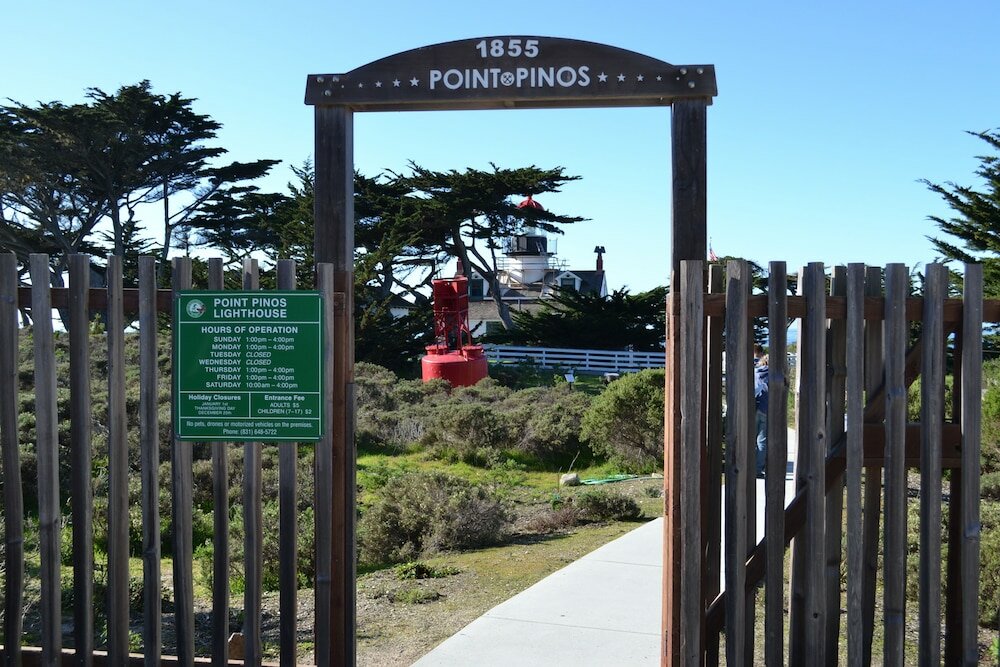 Фото Monterey Peninsula Inn