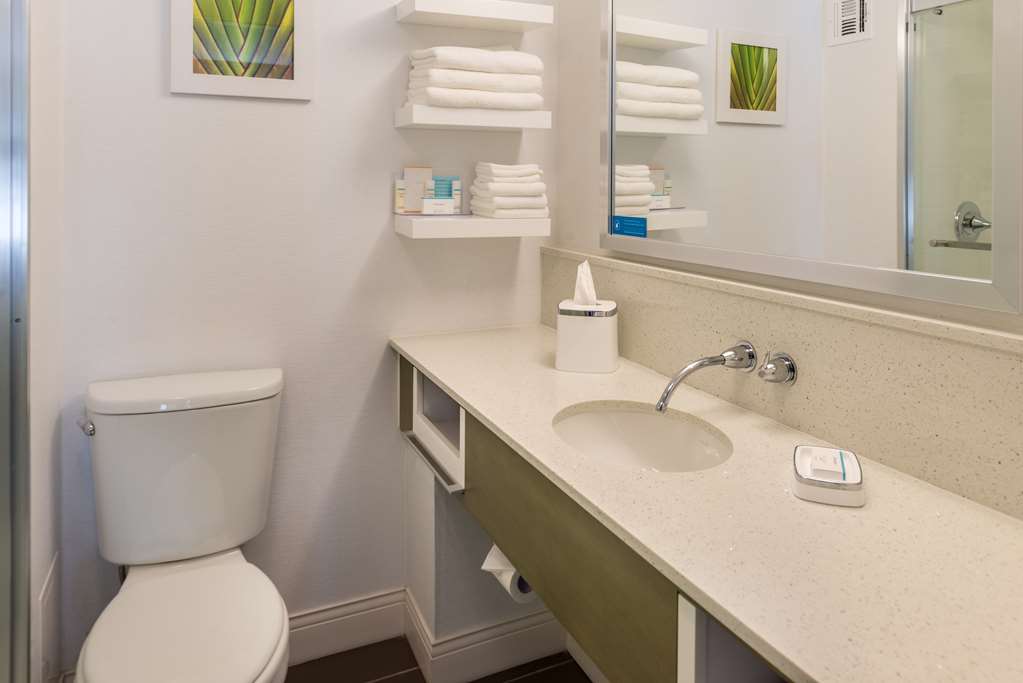 Фото Hampton Inn Los Angeles West Covina