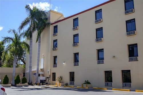 Гостиница Best Western Hotel Plaza Matamoros в Браунсвилле
