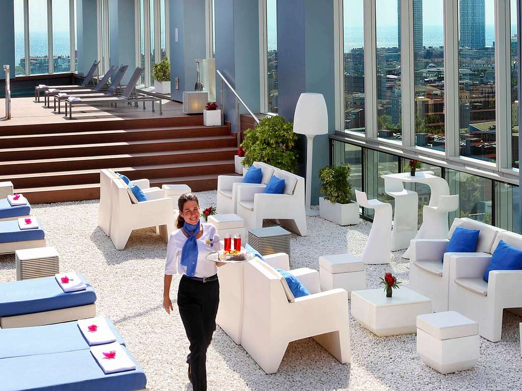 Фото Novotel Barcelona City