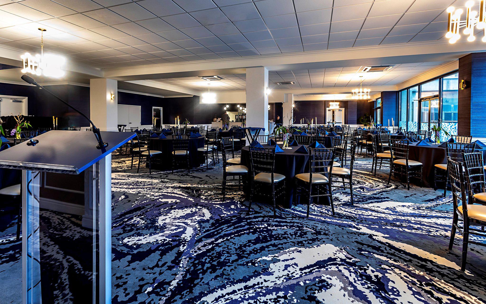 Фото Holiday Inn Lancaster, an Ihg Hotel