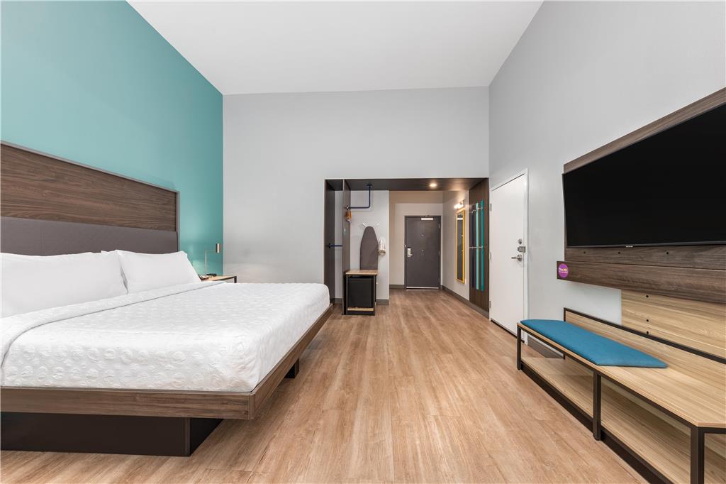Фото Tru by Hilton The Colony Dallas