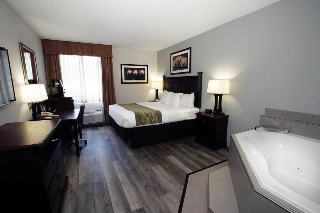 Фото Best Western Paramus Hotel & Suites