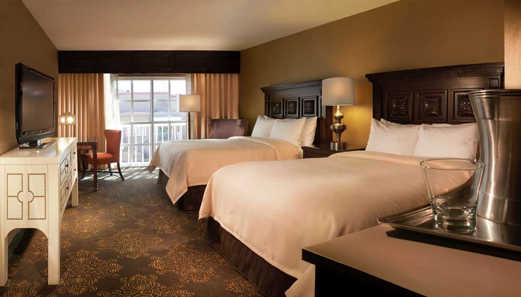 Фото Hilton Santa Fe Historic Plaza