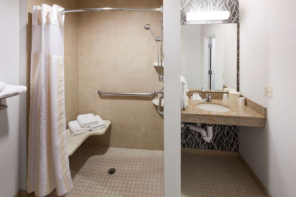 Фото Hilton Garden Inn Austin North