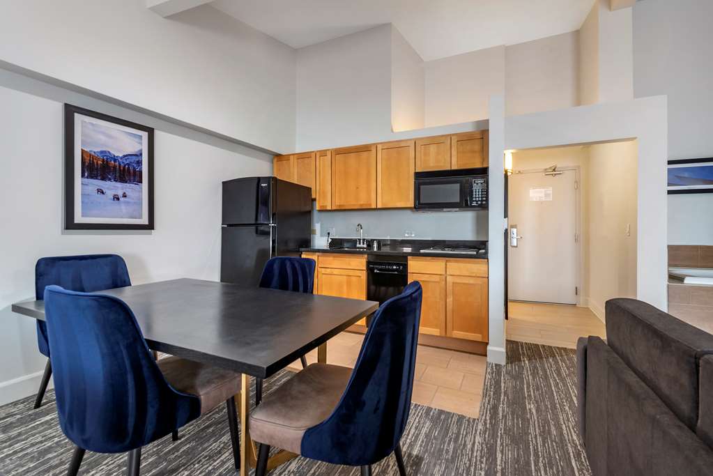 Фото Best Western Premier Denver East