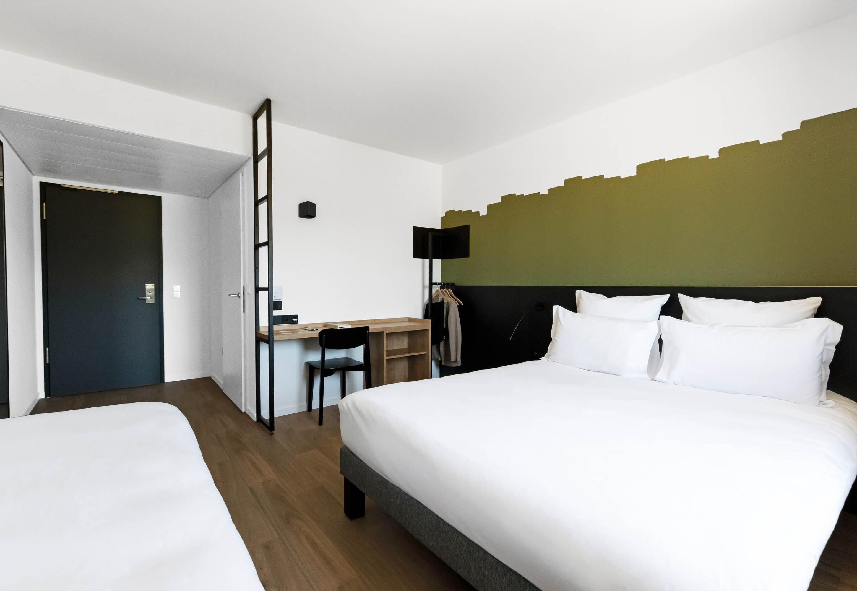 Фото B&b Hotel Nyon