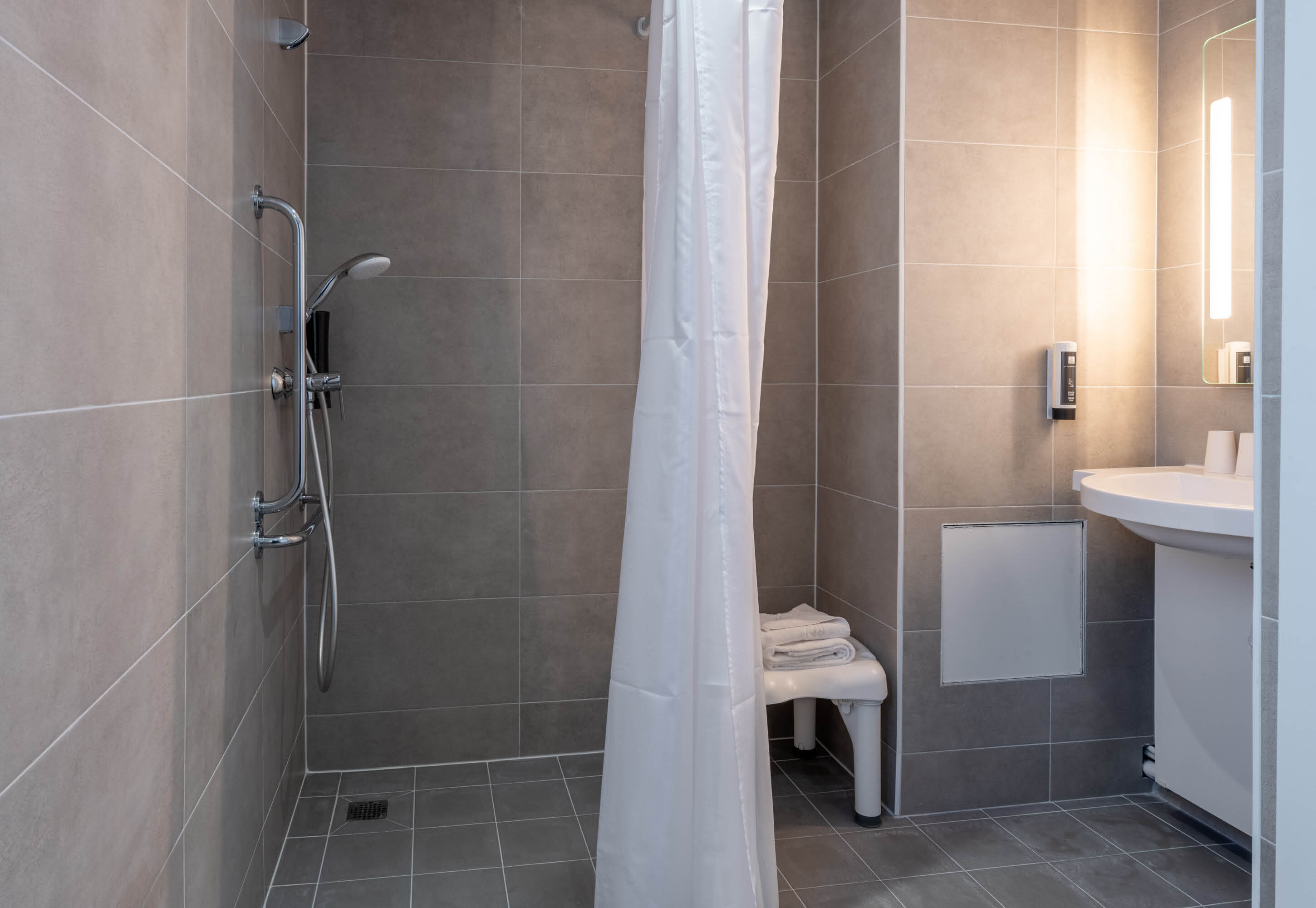 Фото B&b Hotel Amiens Centre Cathédrale