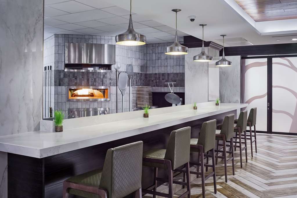 Фото DoubleTree by Hilton Hotel Denver