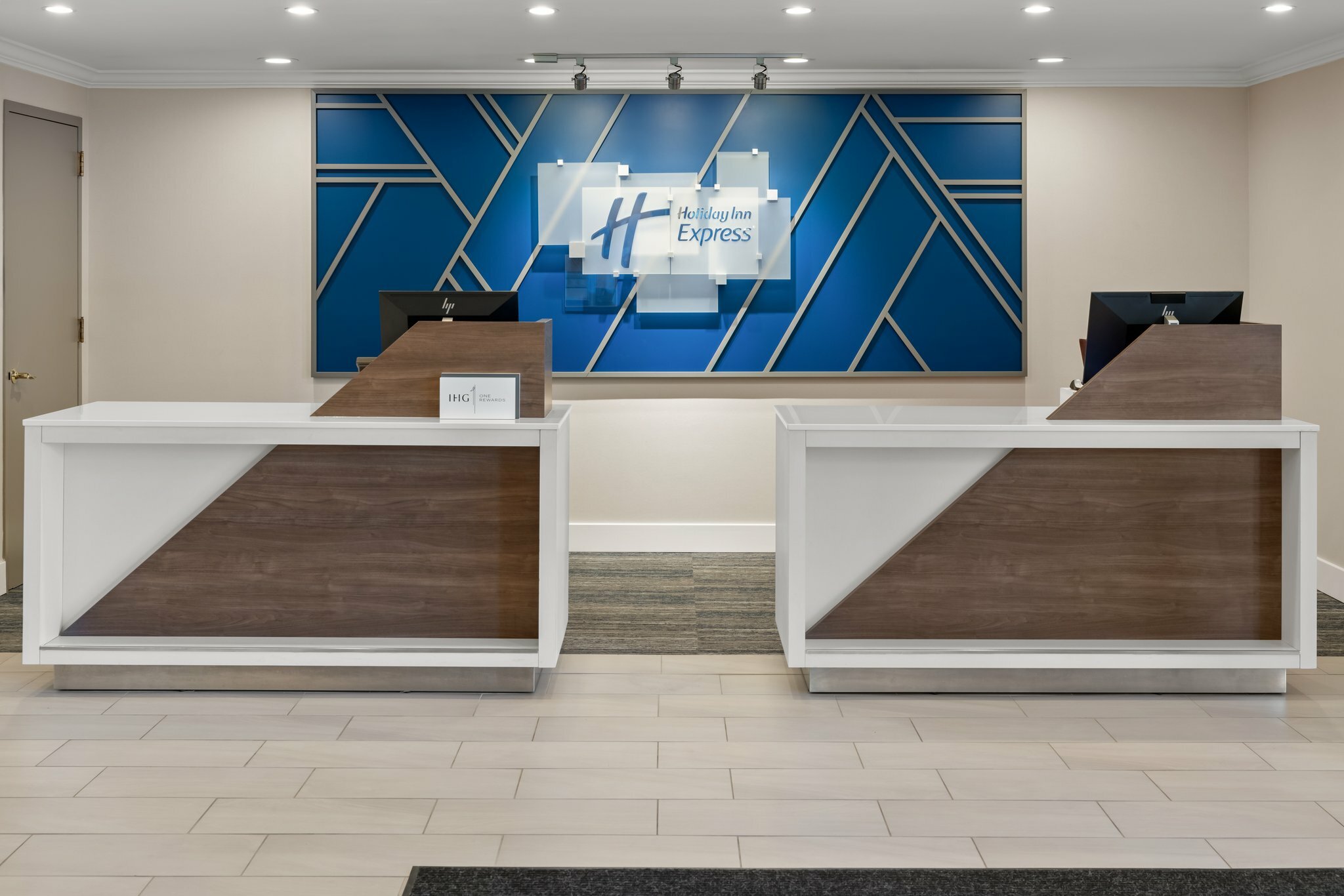 Фото Holiday Inn Express Stony Brook, an Ihg Hotel