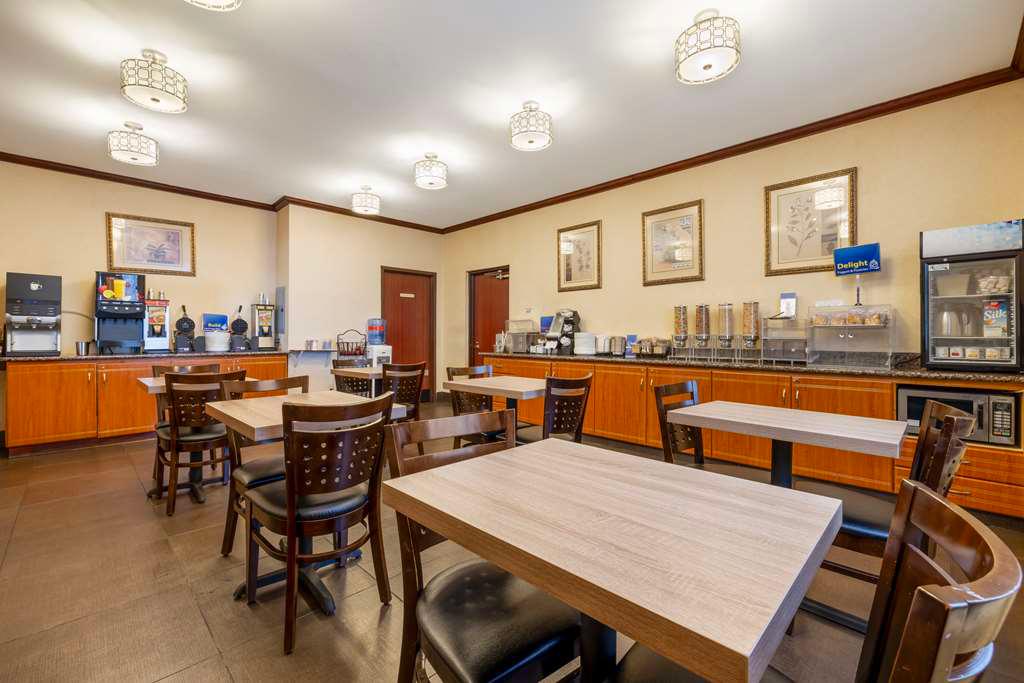 Фото Best Western Los Angeles Worldport Hotel