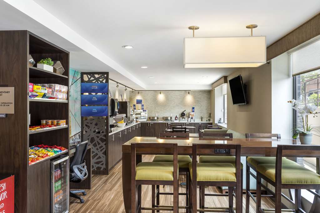 Фото Best Western Brooklyn-Coney Island Inn