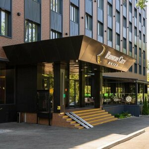 отель Renion City Hotel