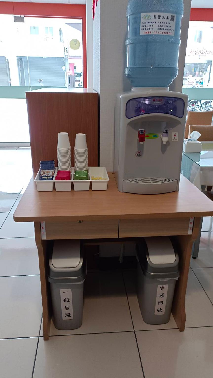 Фото Yinglun Hotel