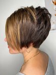 Та Самая (Marshala Savitskogo Street, 20) ، صالون تجميل