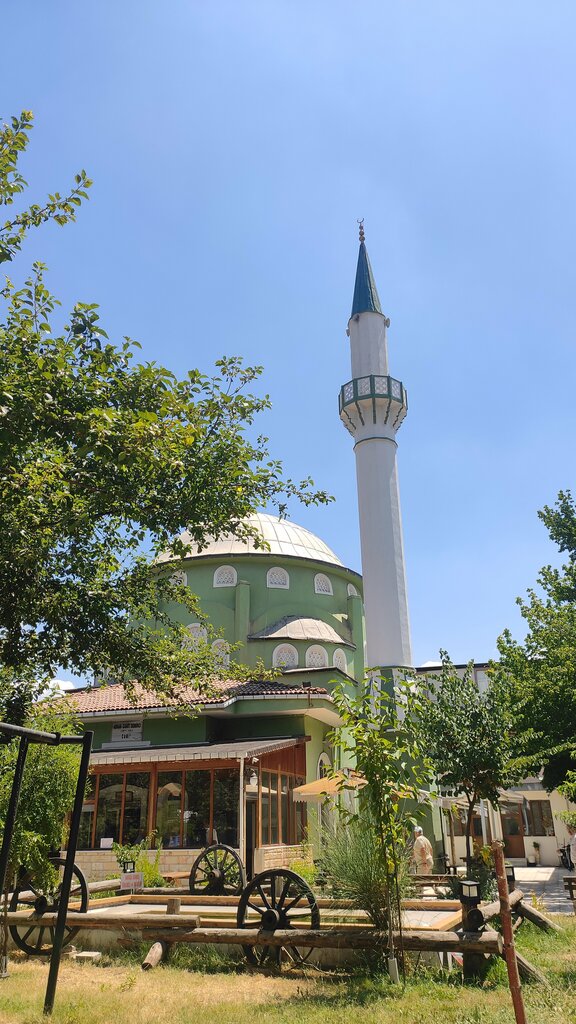 Mosque Adnan Cahit Demirci Mosque, Can, photo