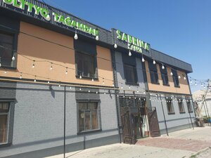 Sabrina (Qatynkópir móltekaýdany, Ál-Farabı kóshesi, 49), cafe