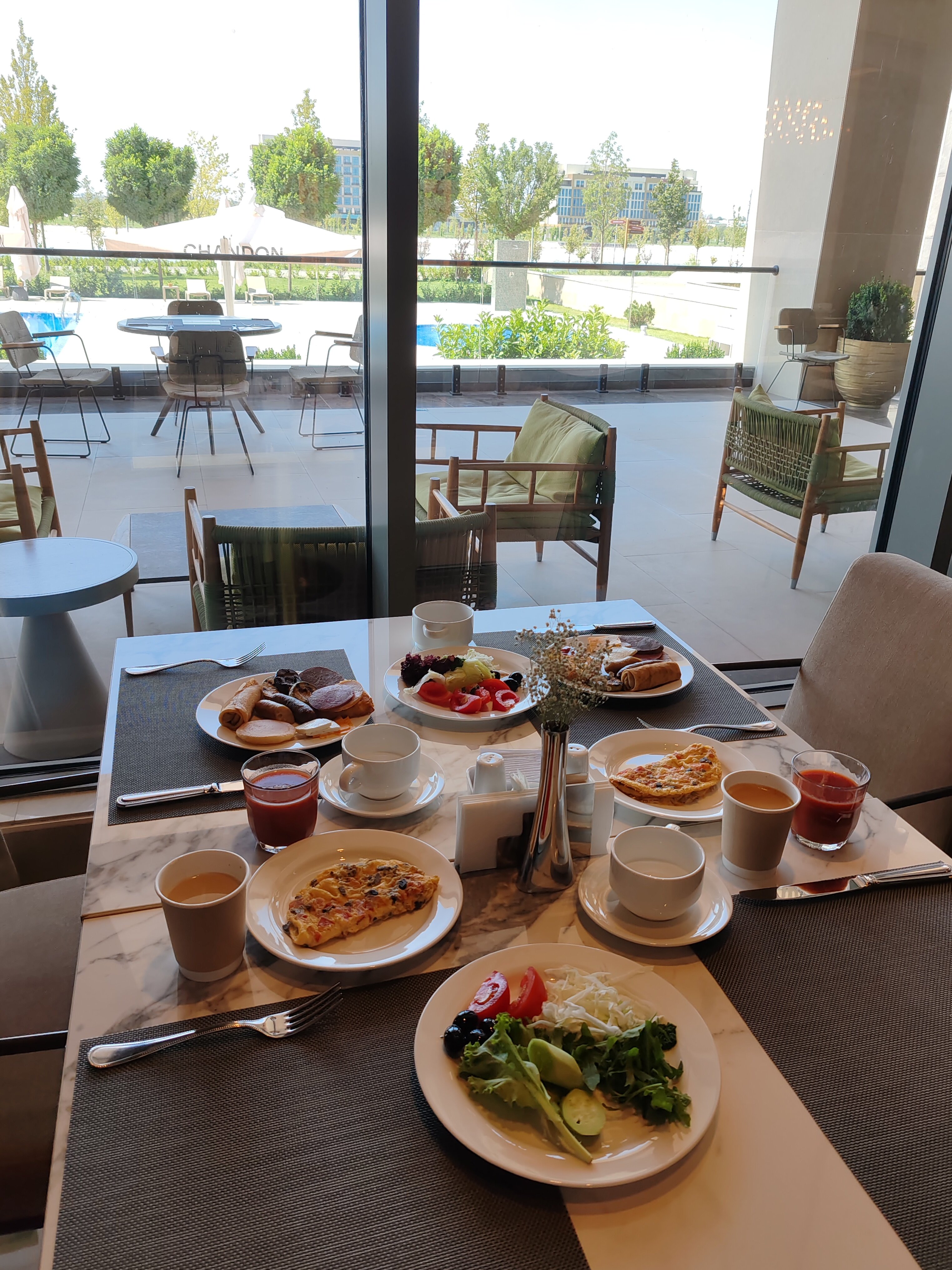 Фото Home Boutique Hotel