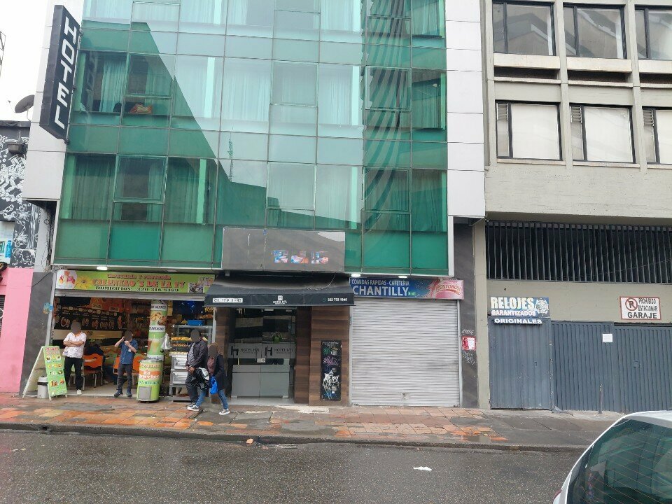 Fast food Chantilly, Bogota, photo