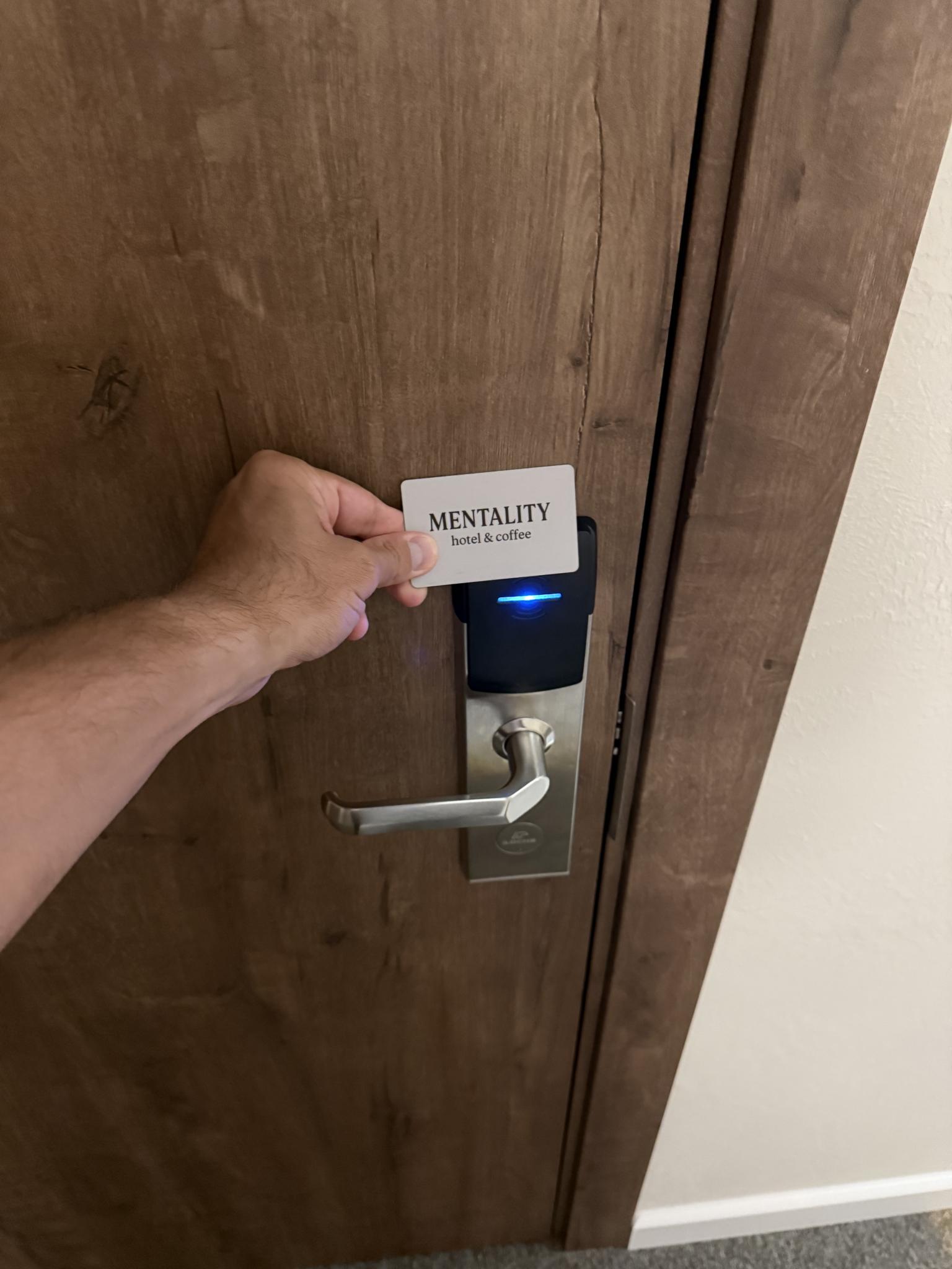 Фото Mentality Hotel