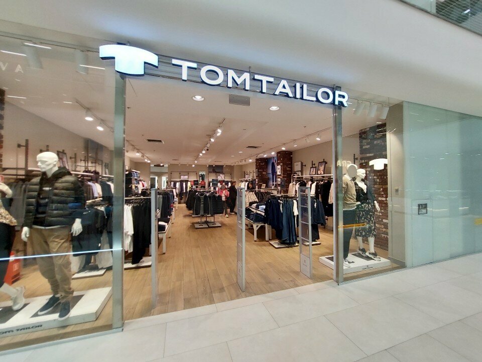 Clothing store Tom Tailor, Astana, photo